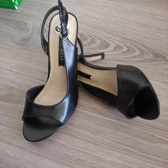 SHOES - Picture 1 of 2